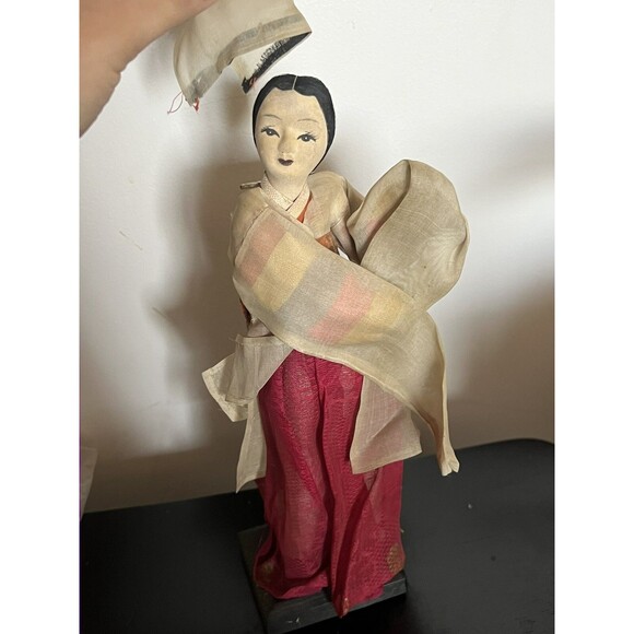 Vintage Korean Cloth Doll 10”  Wearing Traditional Hanbok With Wood Stand - Picture 2 of 12
